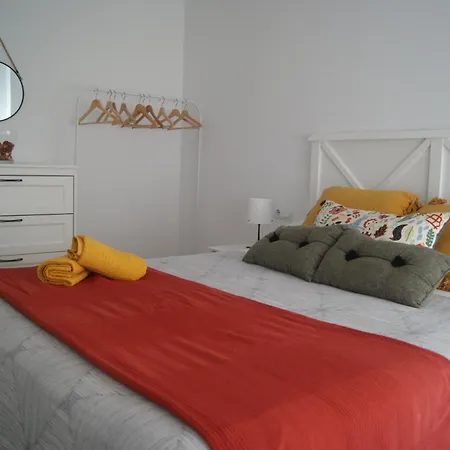 Grande, Nuevo, Garaje, Arena, Casco Viejo Apartamento *