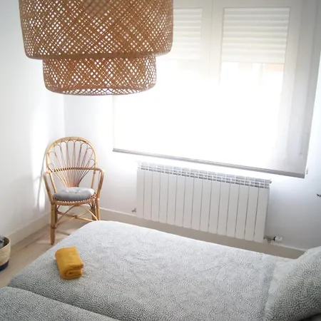 Apartamento Grande, Nuevo, Garaje, Arena, Casco Viejo Bilbau